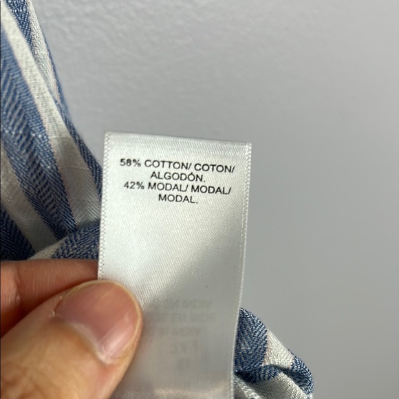 Lucky Brand Flawed Modal Blend Blue and White Half Button Up Blouse Size M - Picture 9 of 12